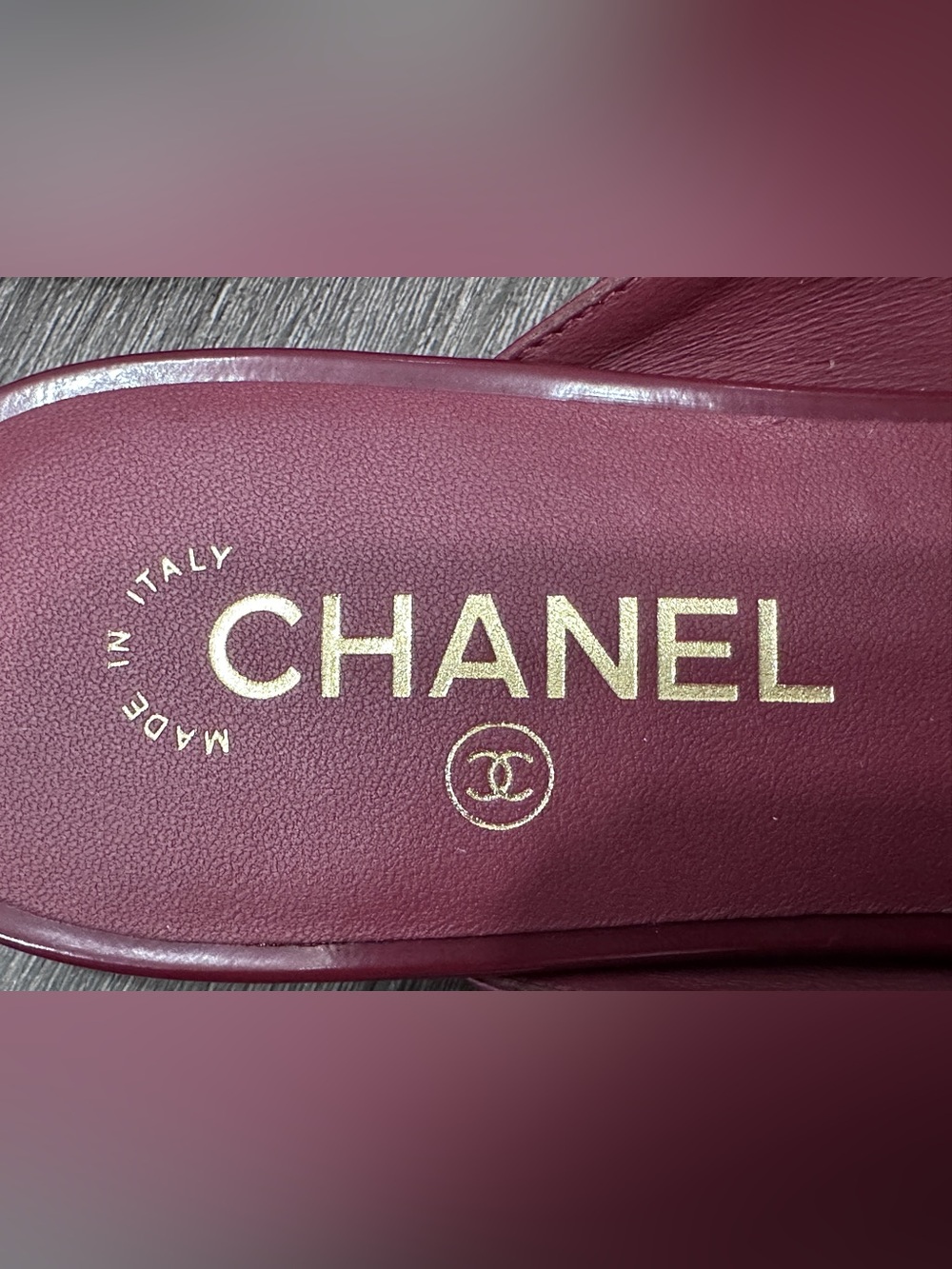 2026 CHANEL BURGUNDY LEATHER SLIDES MULES HALF LOAFER SHOES GOLD CC LOGO 41 - Picture 13 of 16